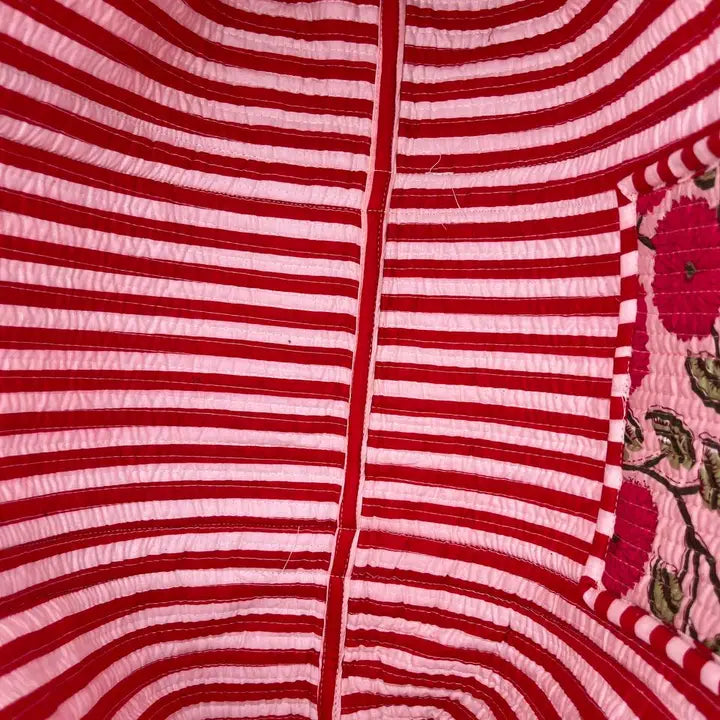 Petal Pouch Quilted Bag