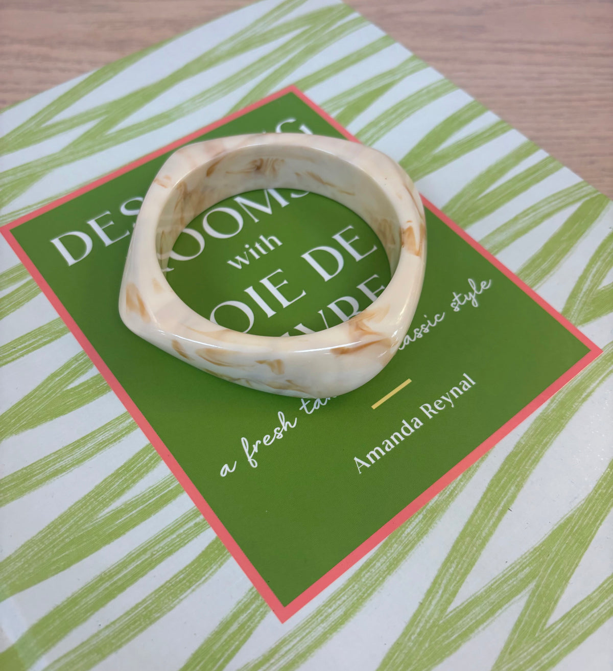 Zena Resin Bangle