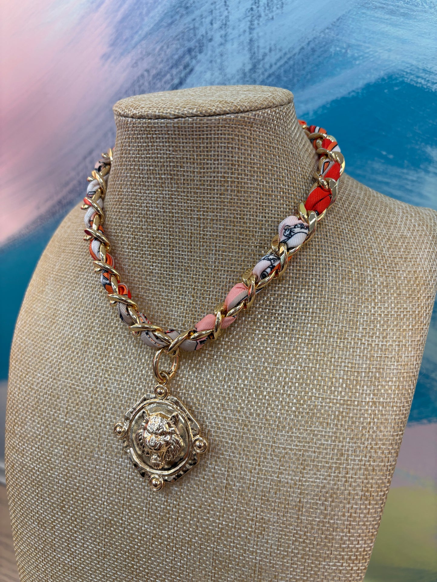 Tiger Face Scarf Twisted Pendant Necklace