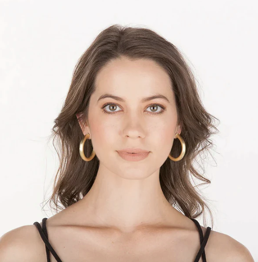 Chantal Hoops